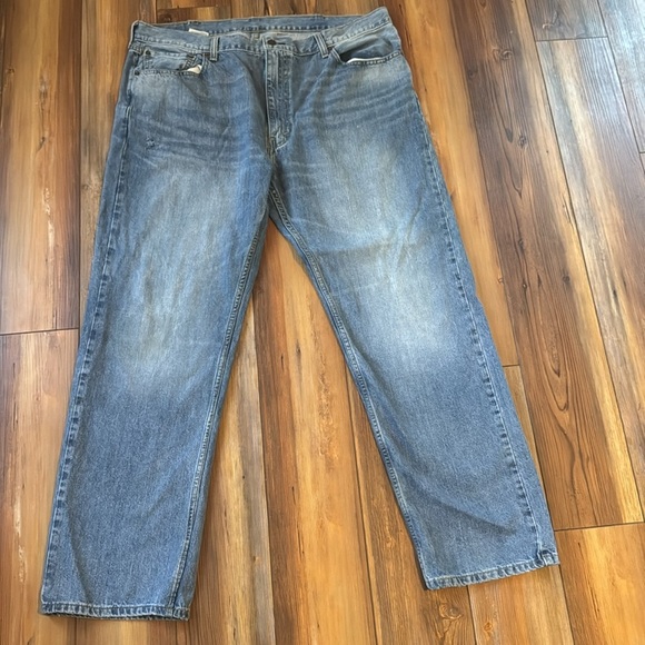 Levi’s 505 W42 x L32 - Picture 4 of 6